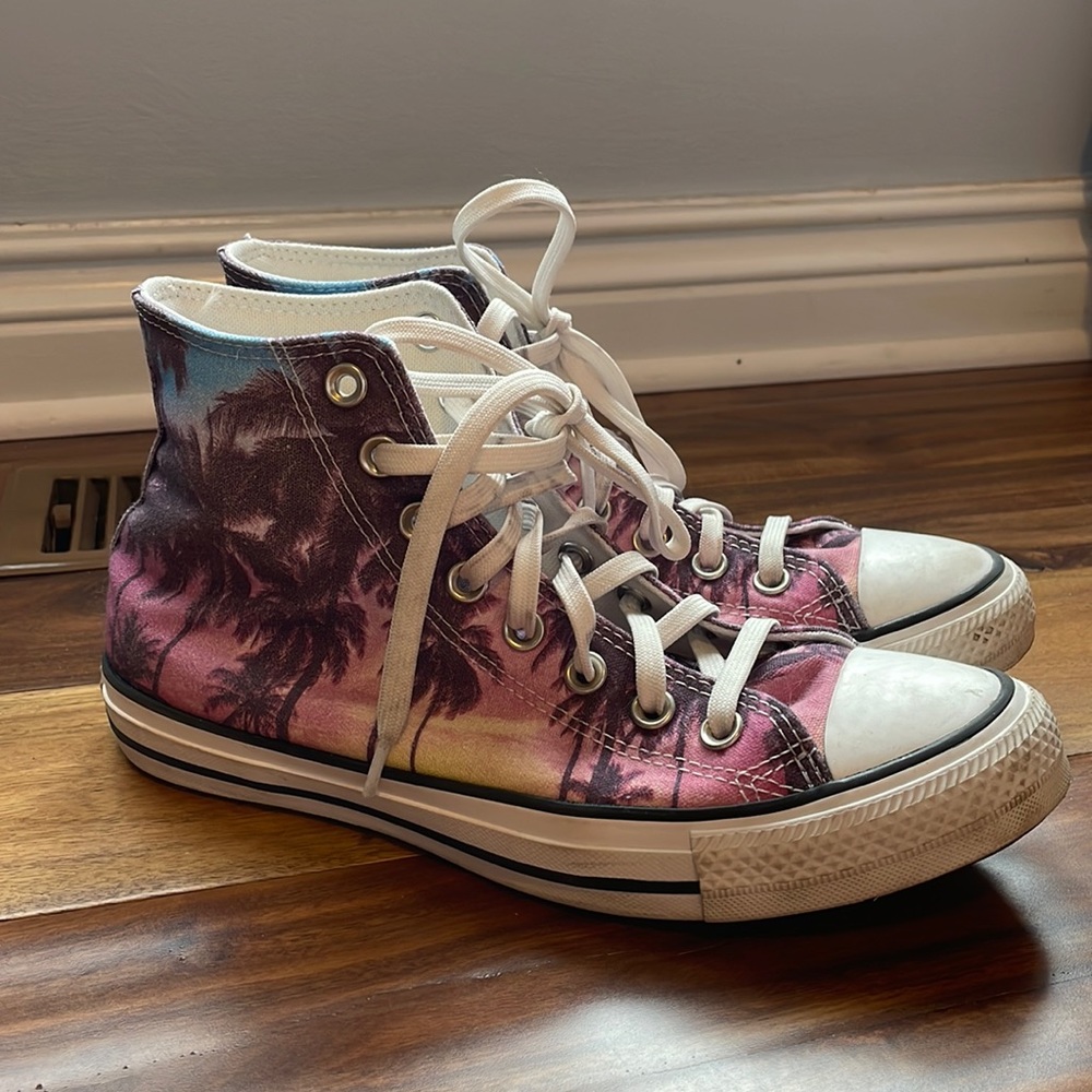palm tree sunset converse